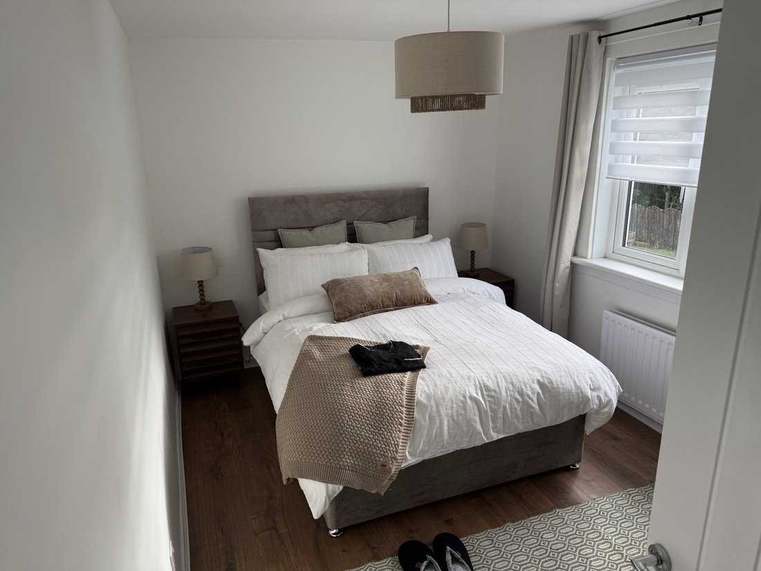 Finished and furnished refurbishment by Gracie Maintenance