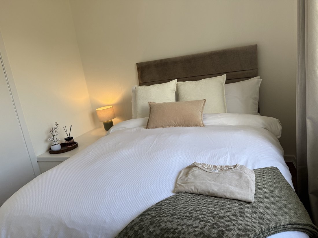 Finished and furnished refurbishment by Gracie Maintenance